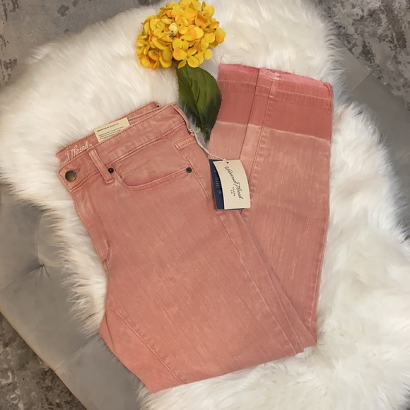 NEW! Pink Ombré Mid Rise Skinny Jeans Size 8/29R - Picture 3 of 6